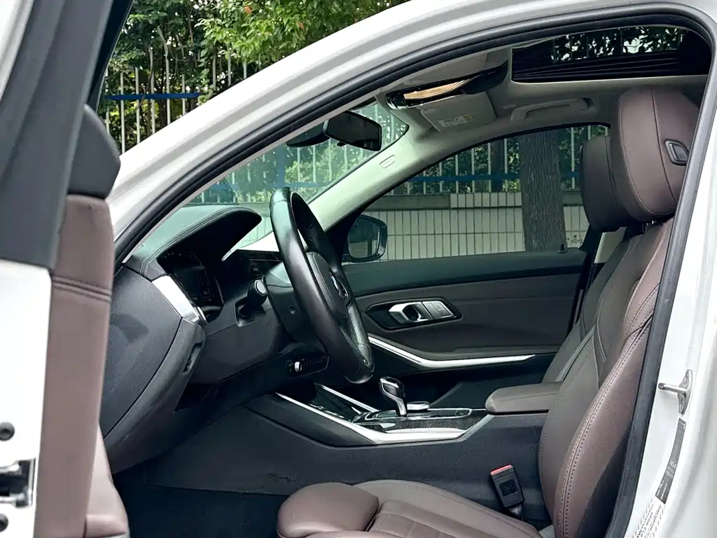 BMW 3 Series — миниатюра 8