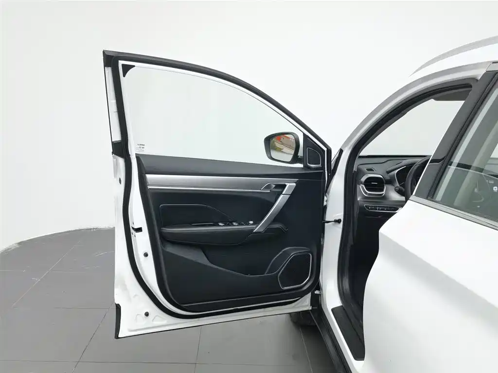 Geely Binyue 2019 260T DCT VI
