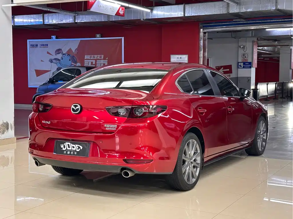 Mazda Mazda3 3 2020 2.0L AT