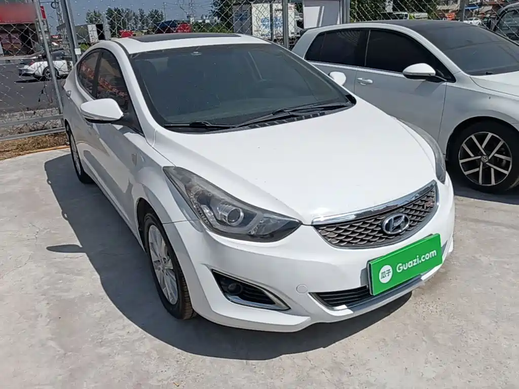 Hyundai Elantra Langdong — миниатюра 4