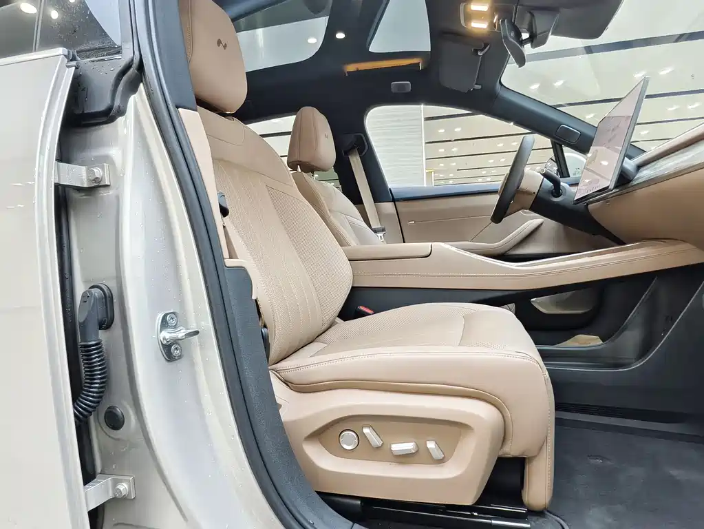 Onvo L60 2025 60kWh