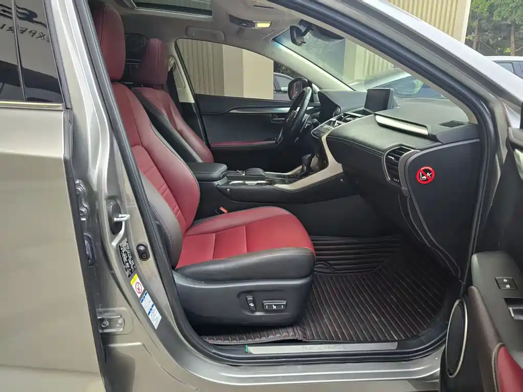 Lexus NX — миниатюра 9
