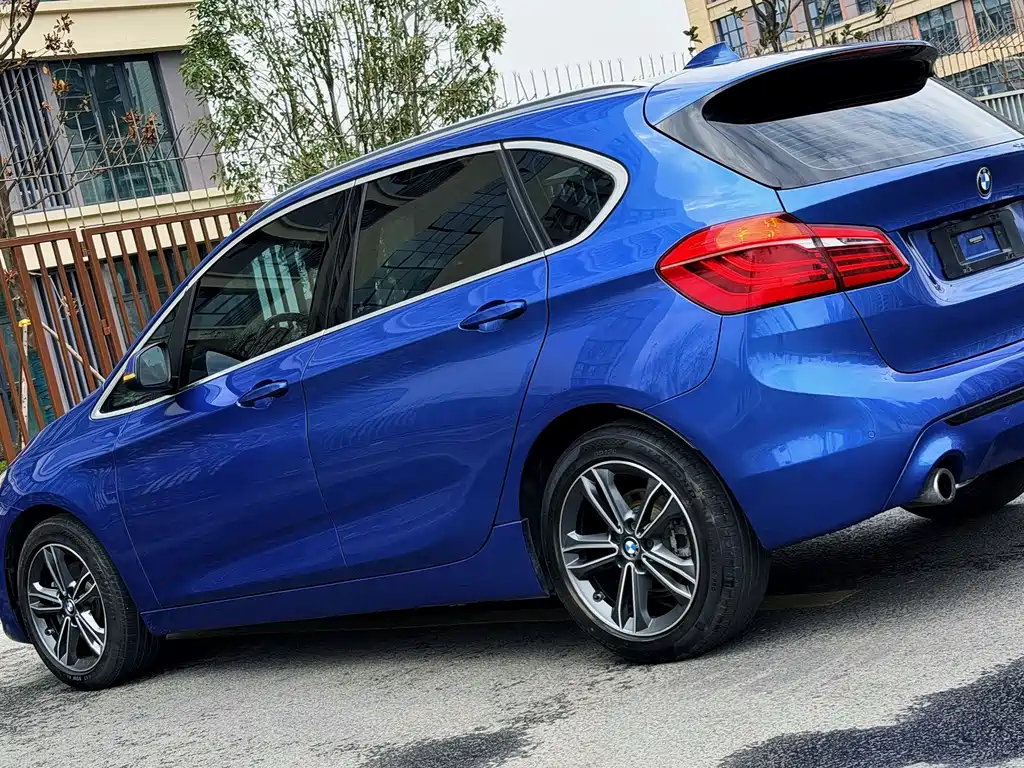 BMW 2 Series Active Tourer 218i Premium Type Sport Package, фото 8