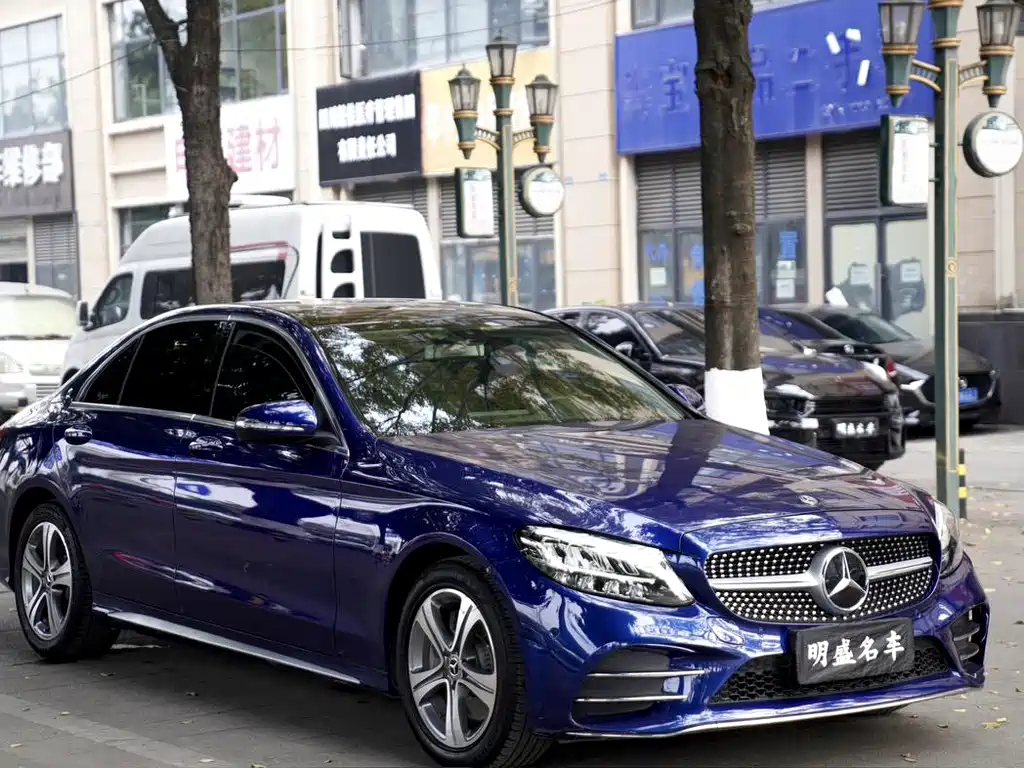 Mercedes-Benz C-Class — миниатюра 3