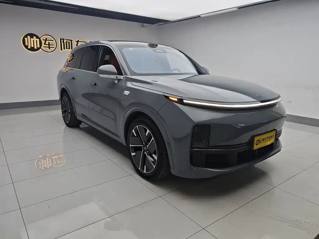Li Auto L8 2025 Ultra