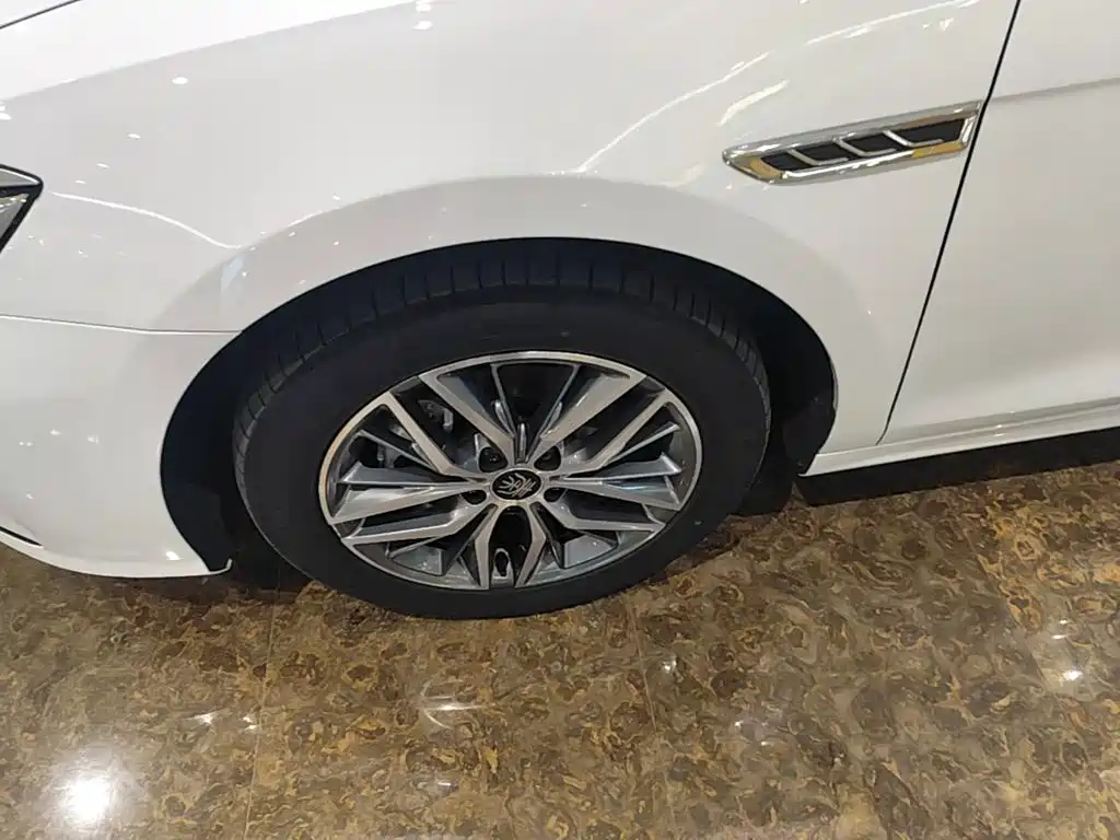 BYD Qin PLUS — миниатюра 23