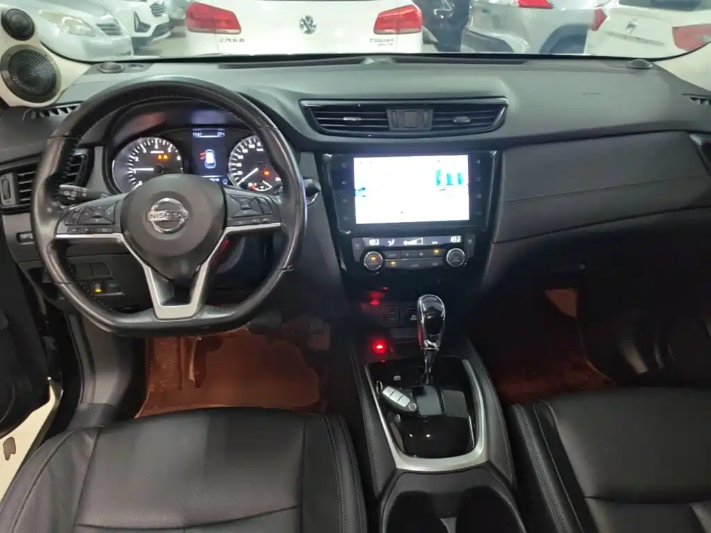 Nissan X-Trail — миниатюра 10