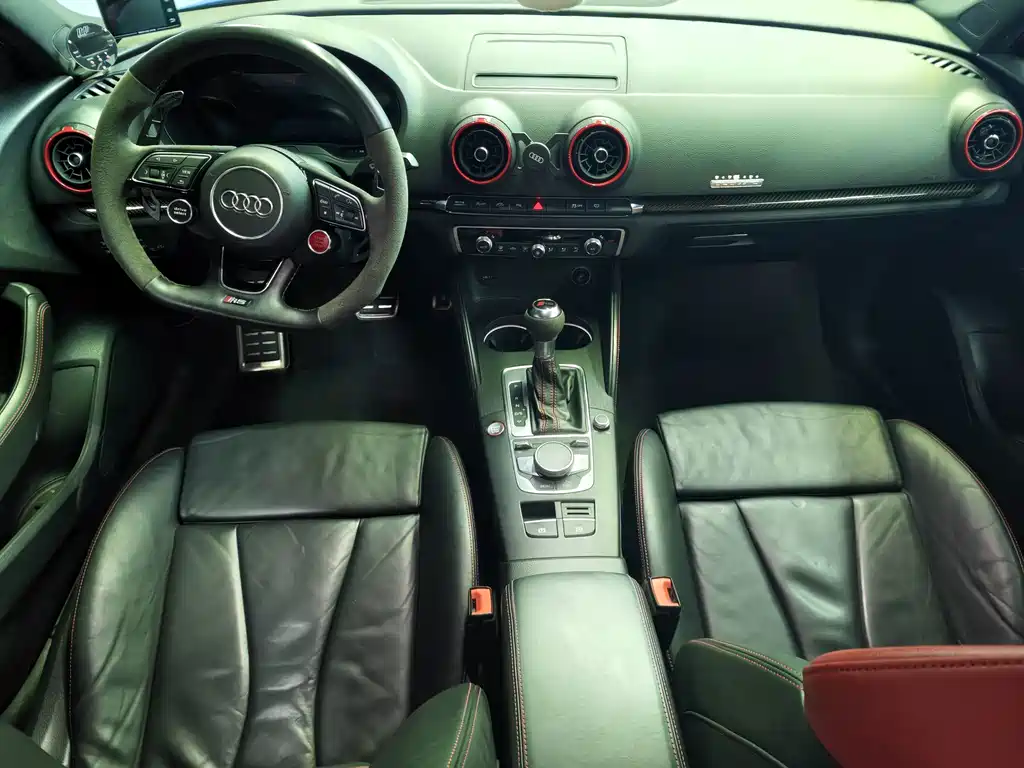 Audi S3 — миниатюра 9