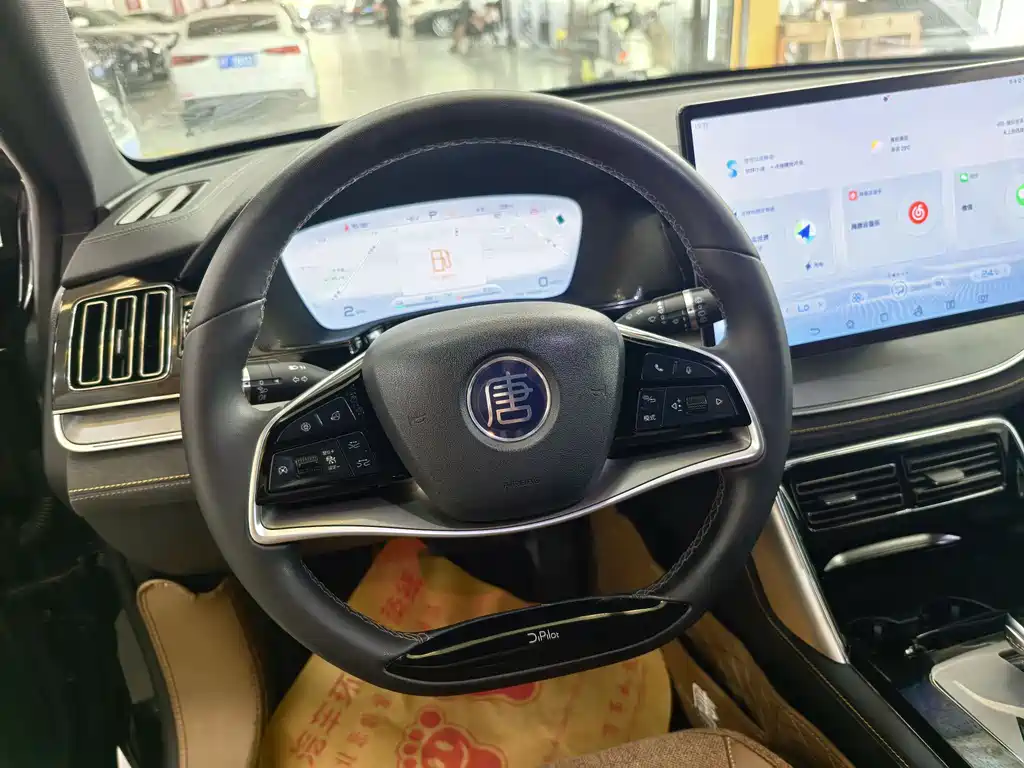BYD Tang 2023 DM-i Champion 112KM