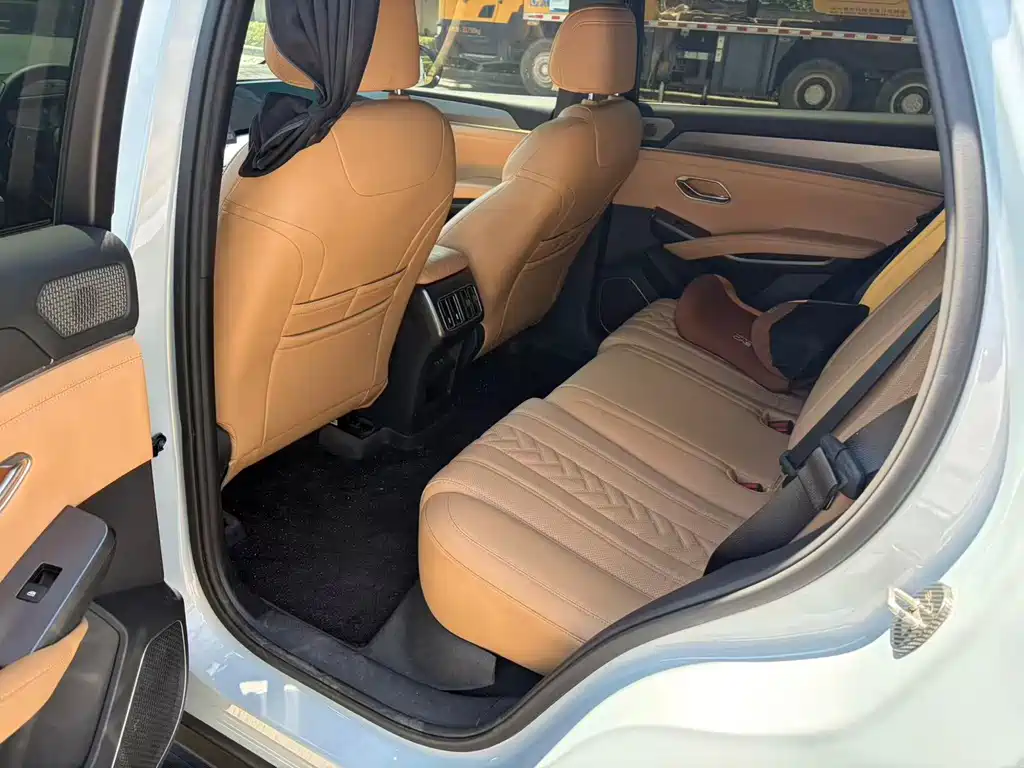 BYD L DM-i — миниатюра 5