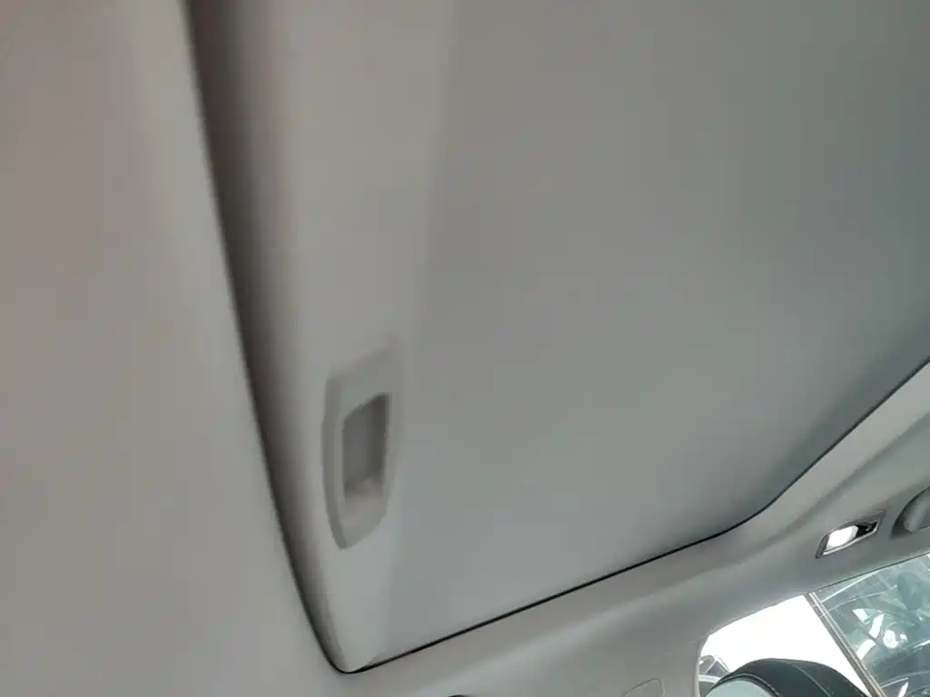 Geely Emgrand S — миниатюра 18