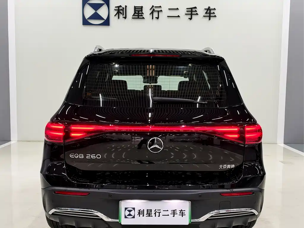 Mercedes-Benz EQB — миниатюра 10