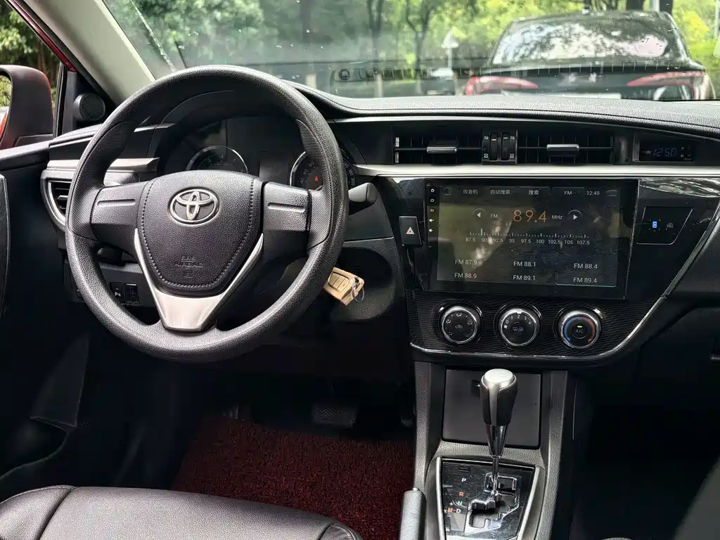Toyota Corolla — миниатюра 5