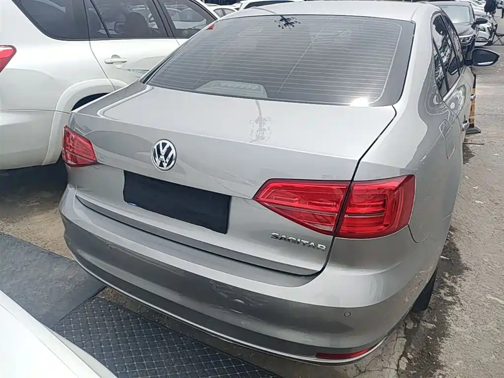 Volkswagen Sagitar 2017 230TSI AT Comfort