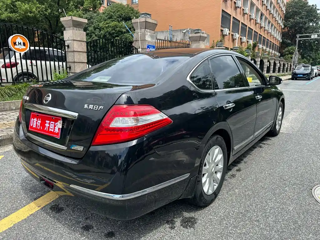 Nissan Teana — миниатюра 5