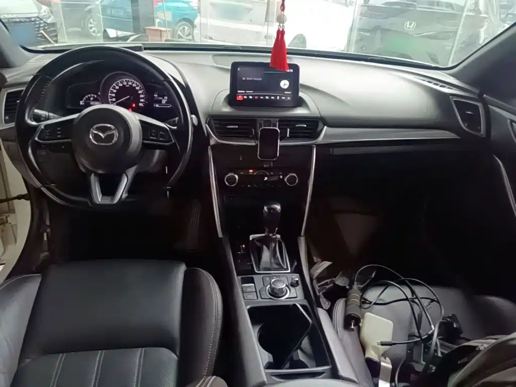 Mazda CX-4 — миниатюра 10