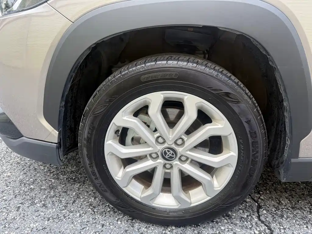Toyota Frontlander — миниатюра 20