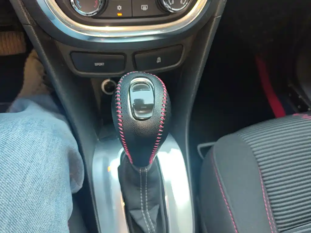 Buick Encore — миниатюра 14