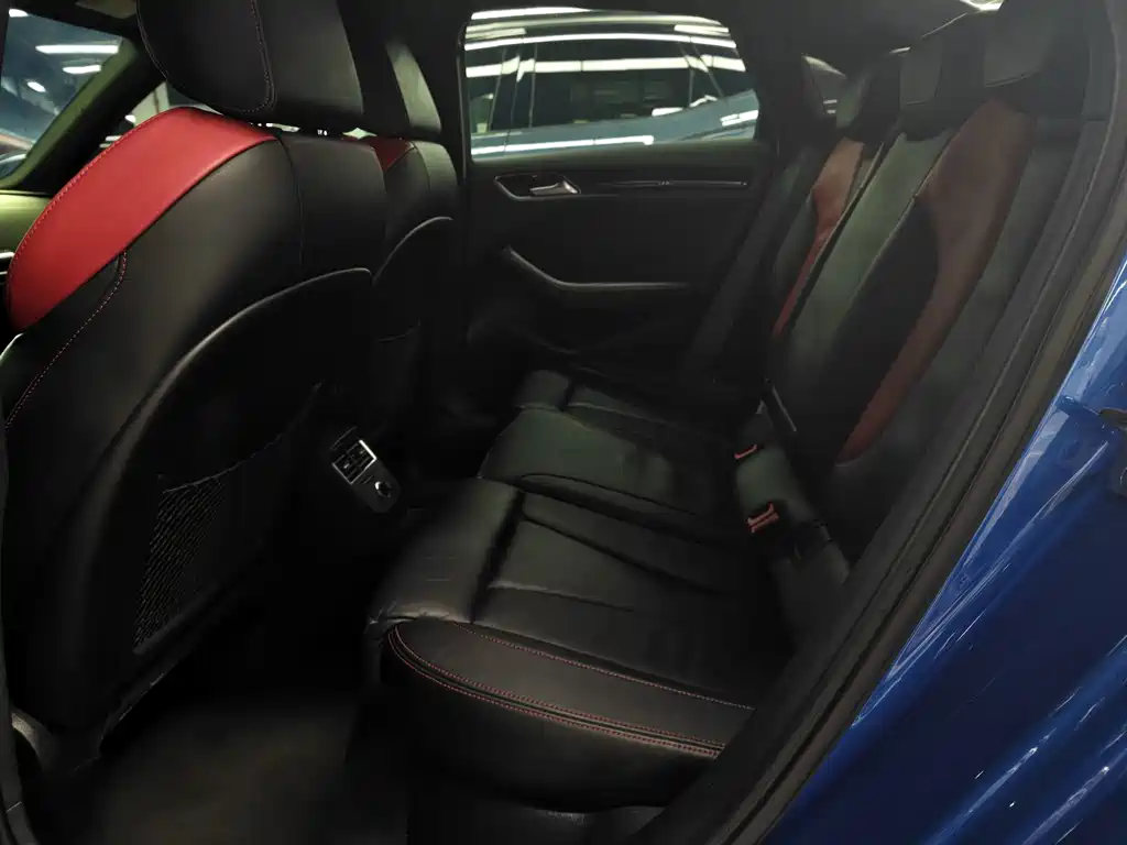 Audi S3 — миниатюра 6