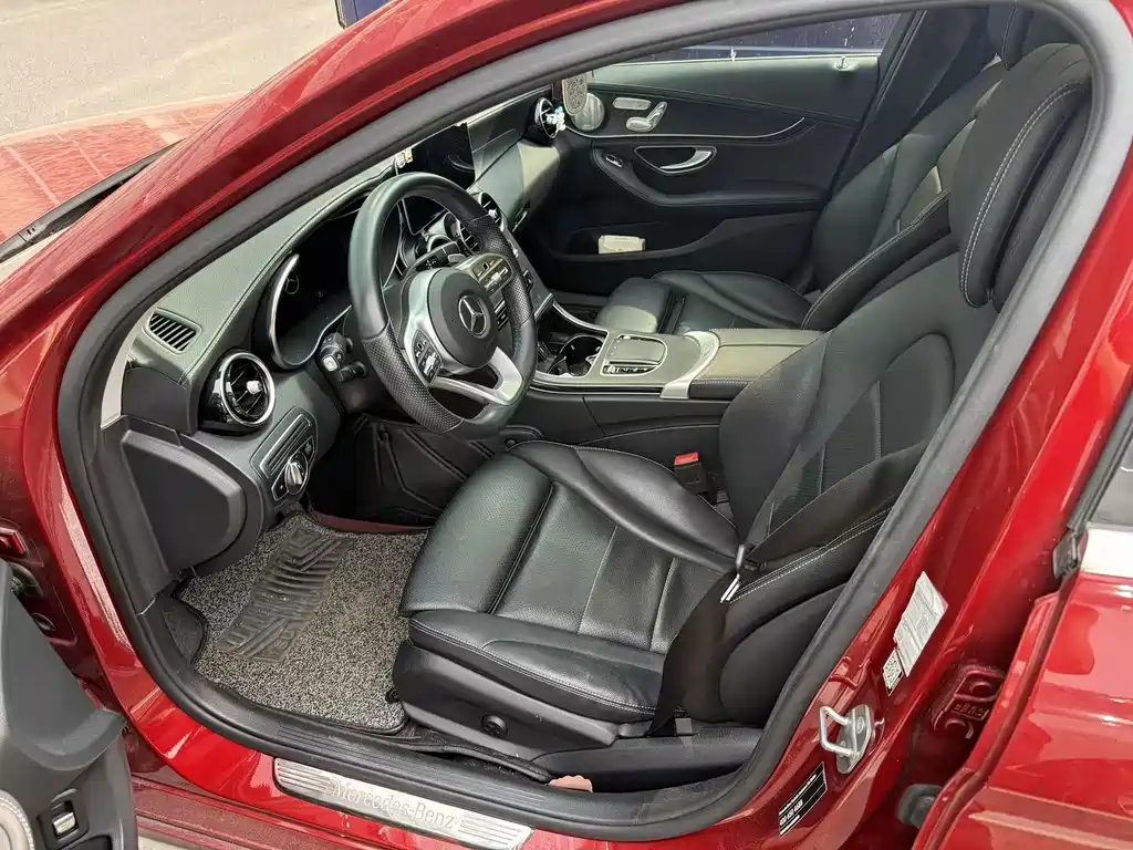 Mercedes-Benz C-Class — миниатюра 5