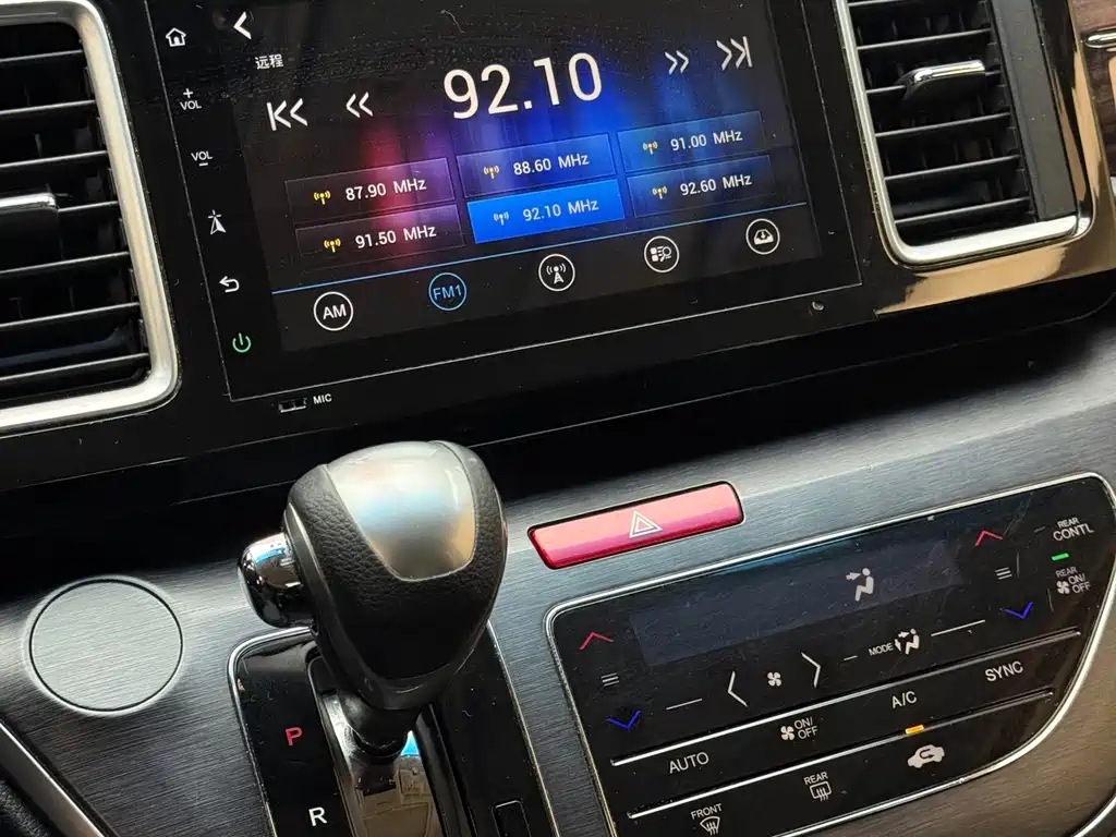 Honda Elysion — миниатюра 14