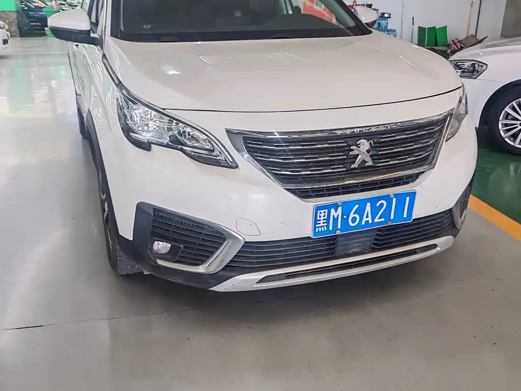Peugeot 5008
