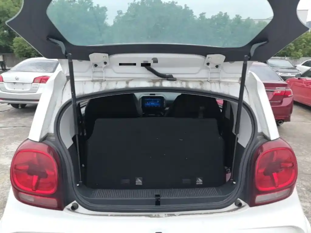 Roewe Clever — миниатюра 19