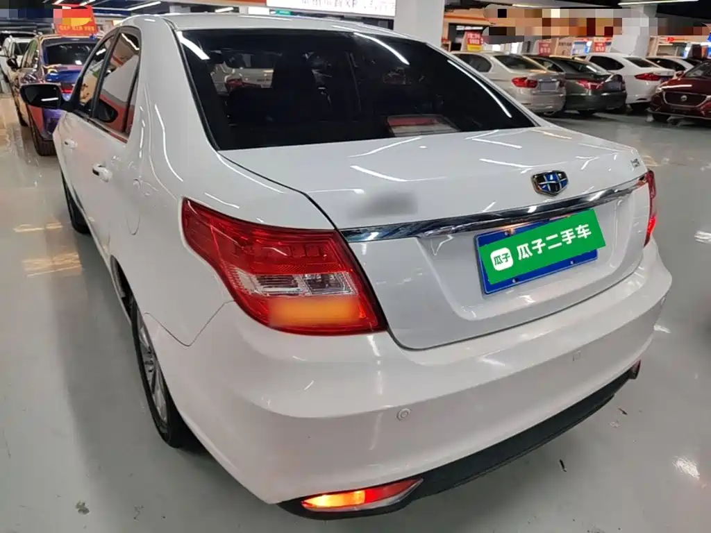 Geely Vision — миниатюра 5