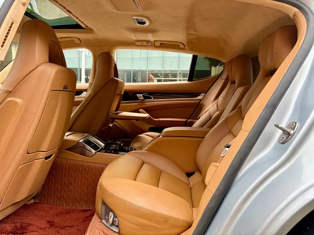 Porsche Panamera — миниатюра 11