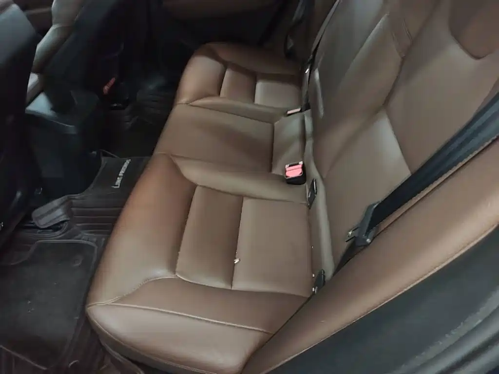 Volvo XC60 — миниатюра 17
