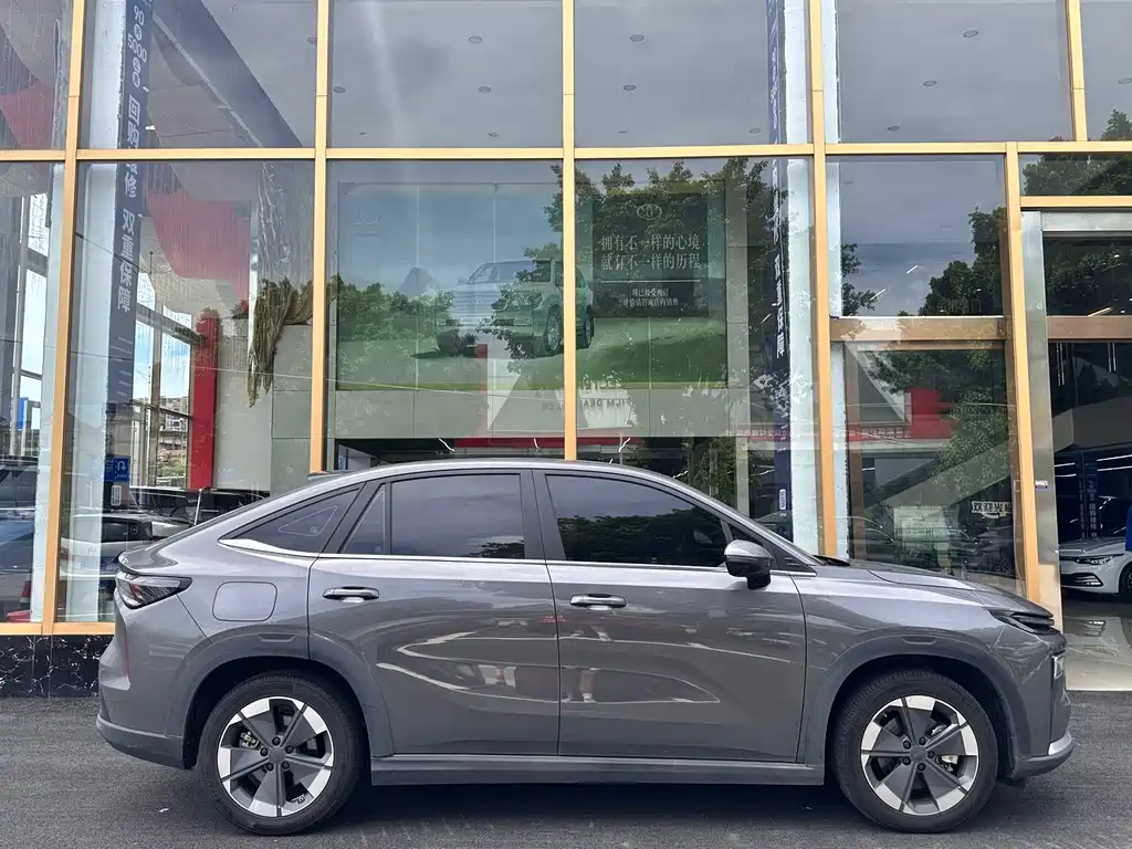 Geely 博越REV — миниатюра 6
