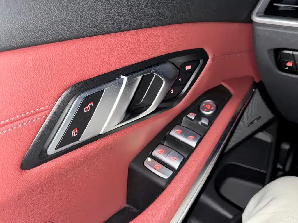 BMW 3 Series — миниатюра 49