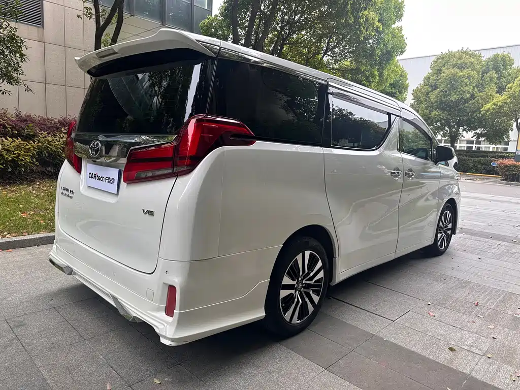 Toyota Alphard 2020 3.5L AT