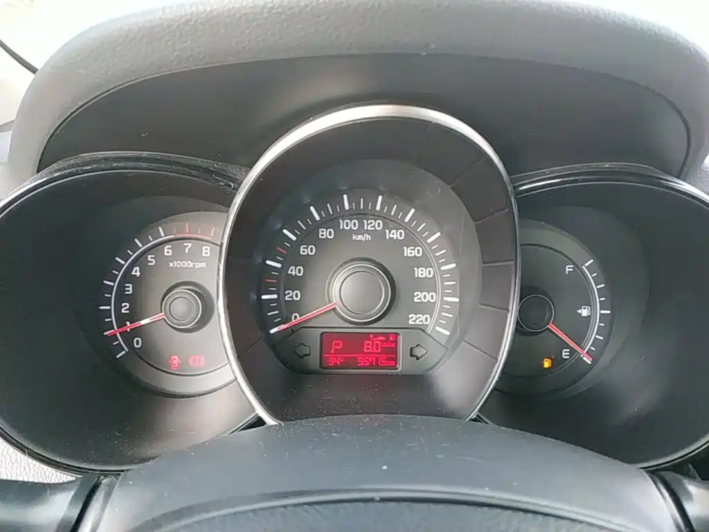 Kia K2 — миниатюра 12