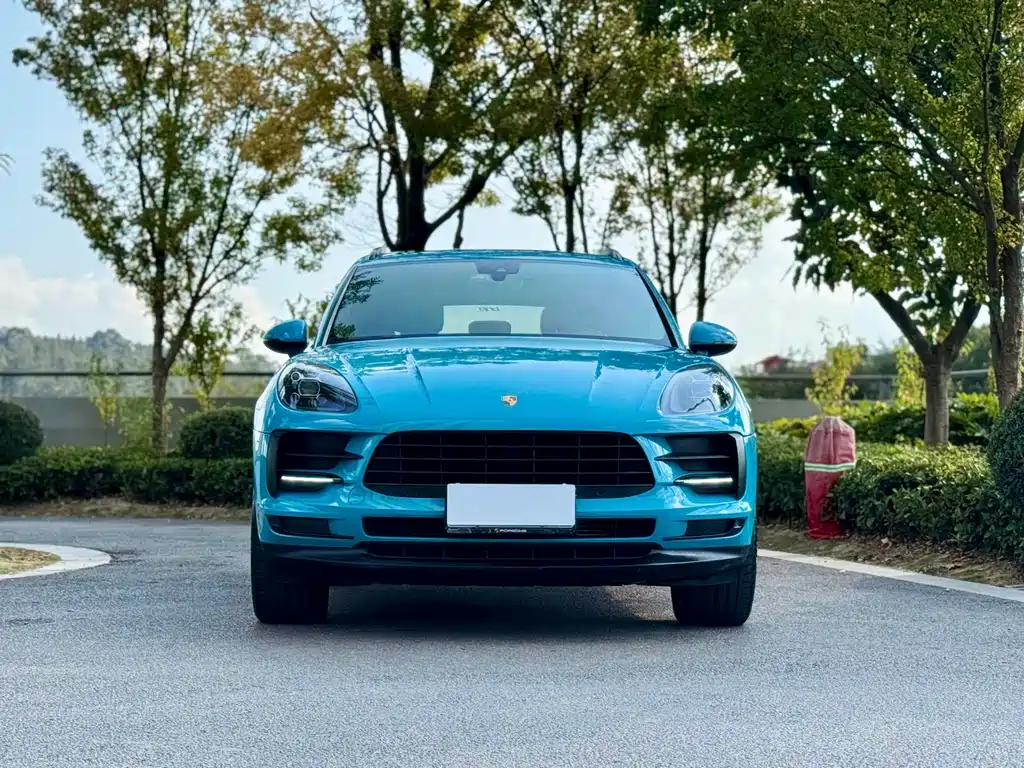 Porsche Macan — миниатюра 2