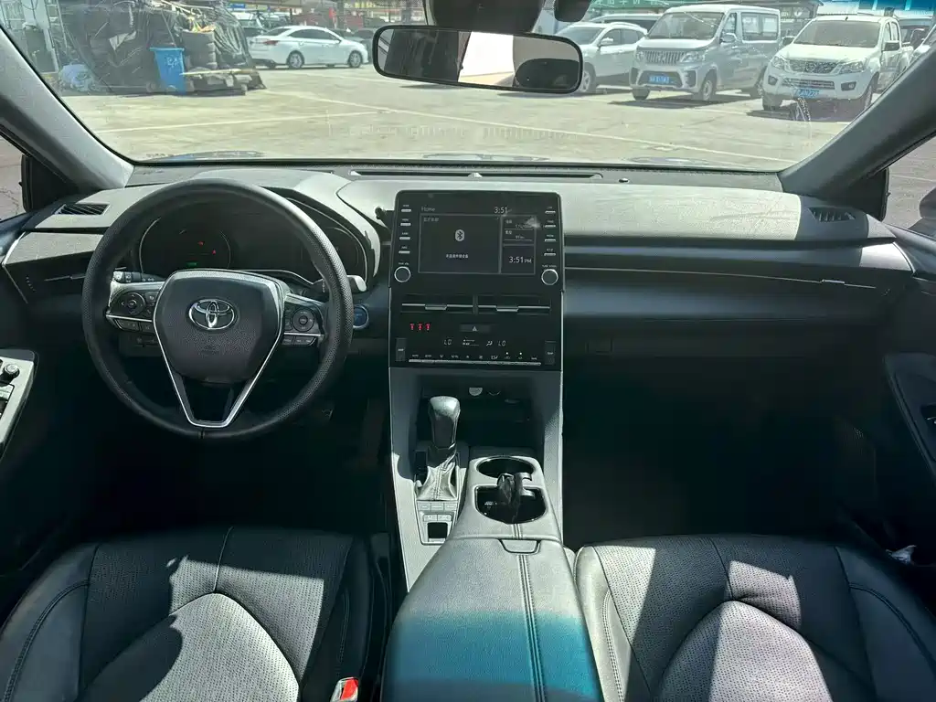 Toyota Avalon — миниатюра 5