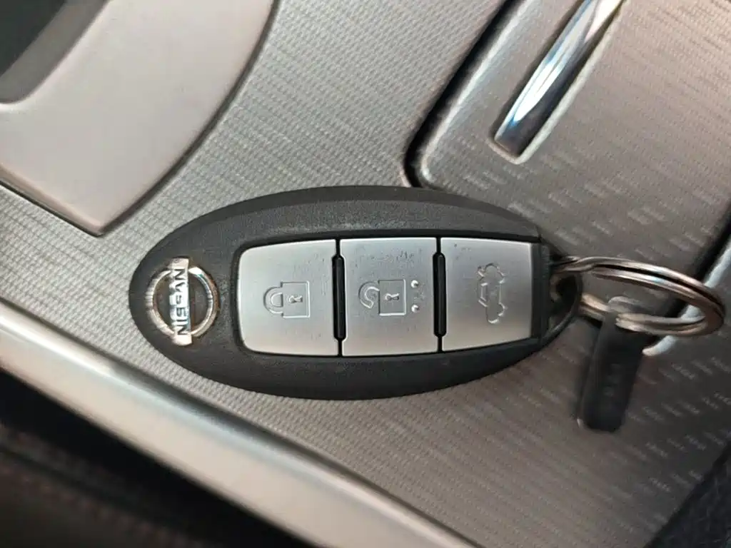 Nissan Teana — миниатюра 9
