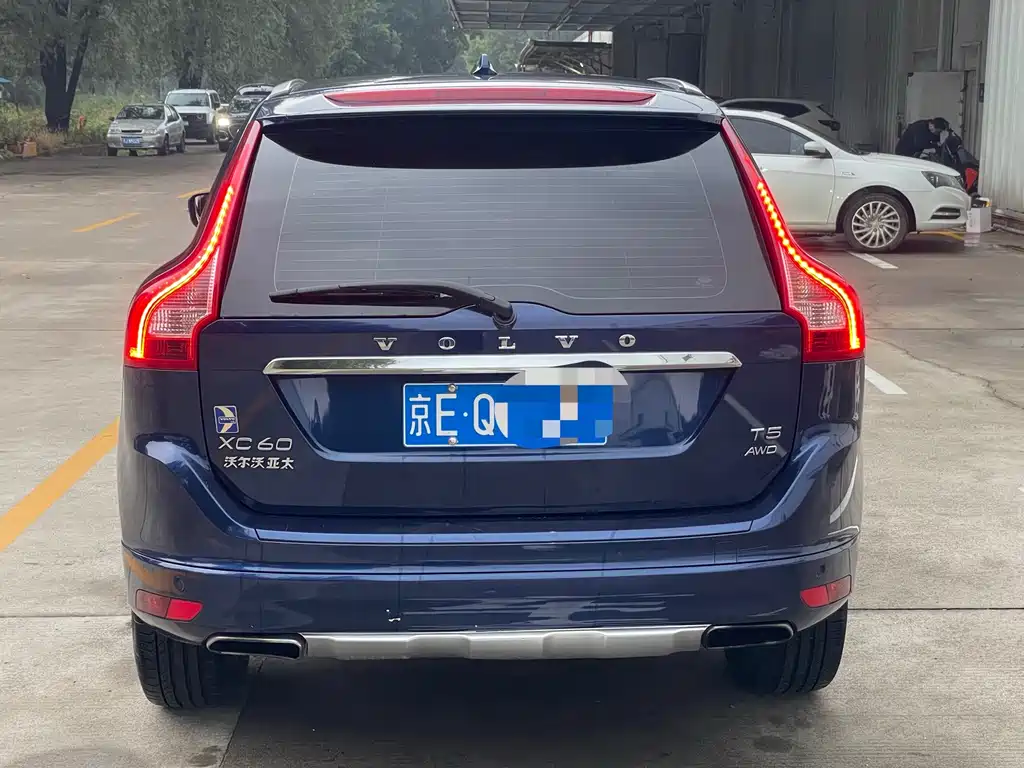 Volvo XC60 — миниатюра 5