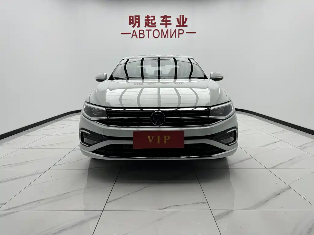 Volkswagen Bora 2023 280TSI DSG