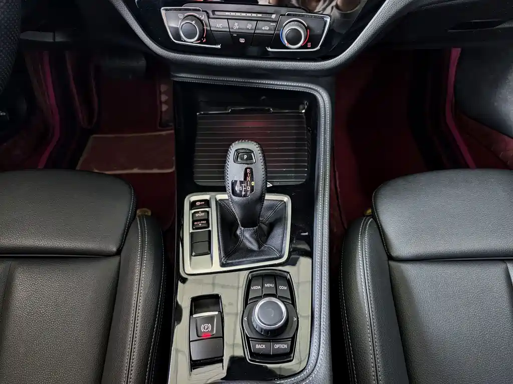 BMW 1 Series — миниатюра 10