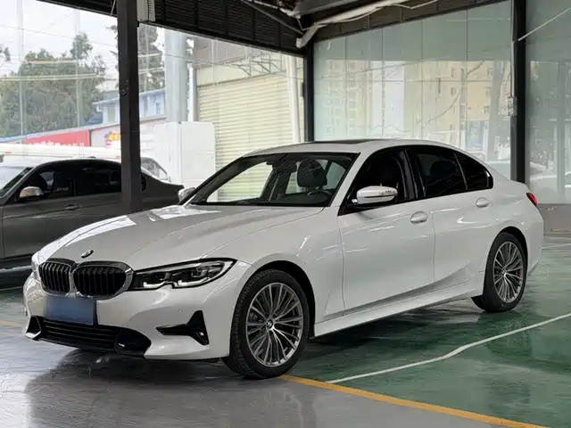 BMW 3系