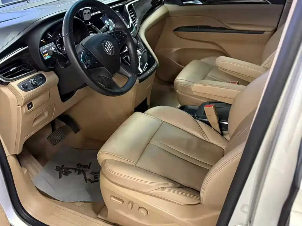 Buick GL8 — миниатюра 5