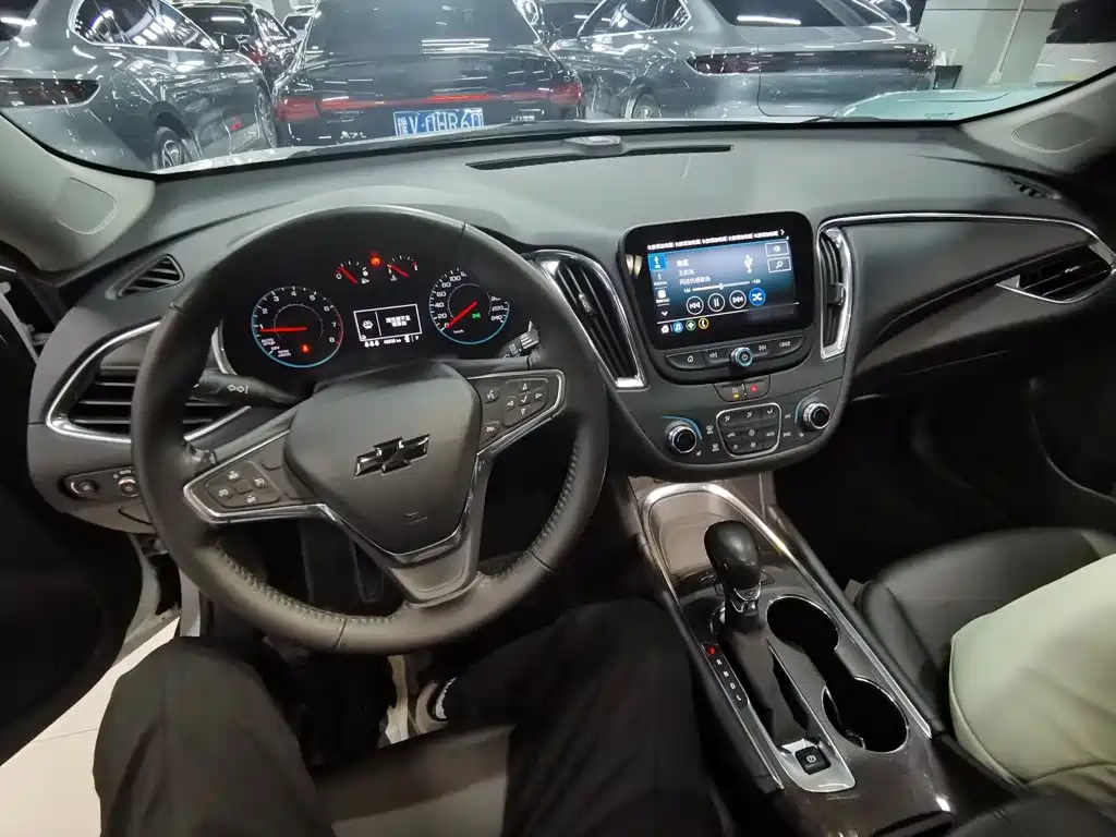 Chevrolet Malibu XL — миниатюра 10