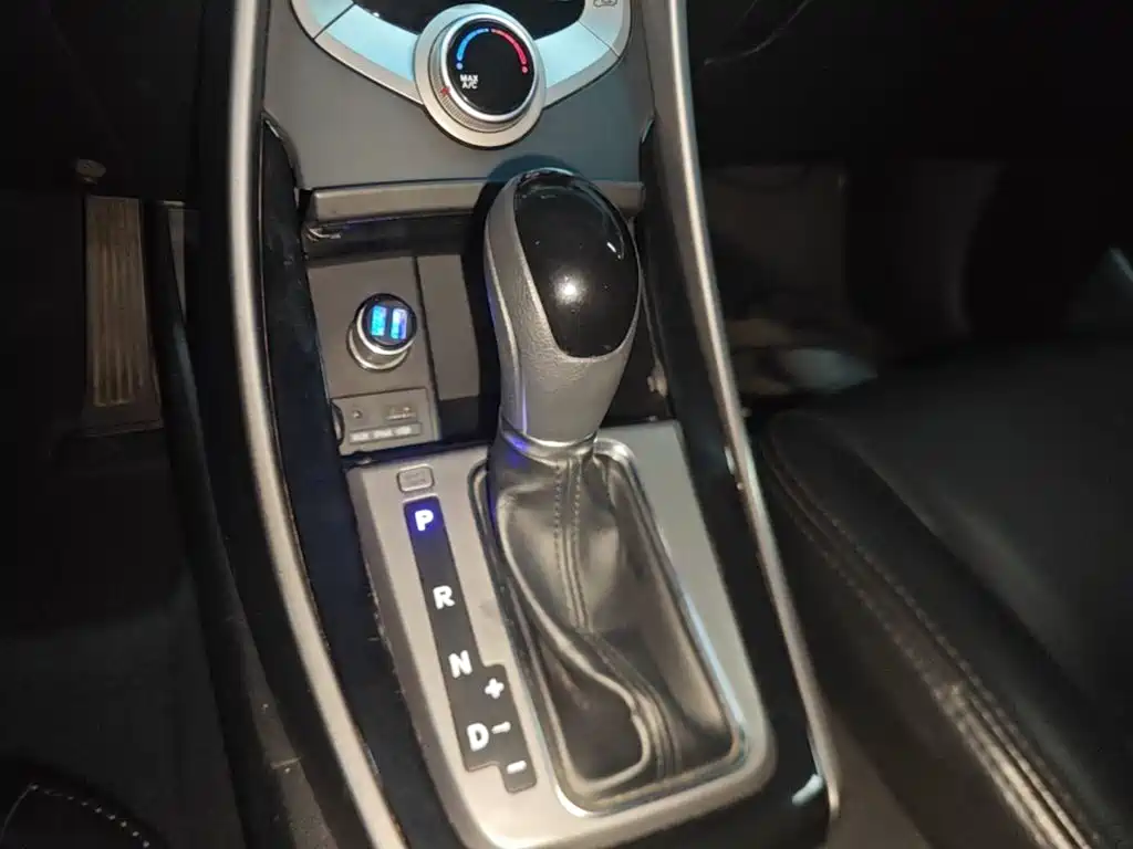 Hyundai Elantra Langdong — миниатюра 14