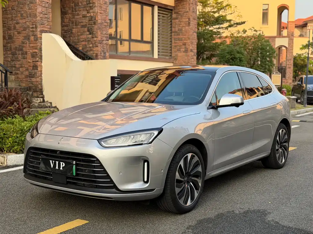 AITO AITO M5