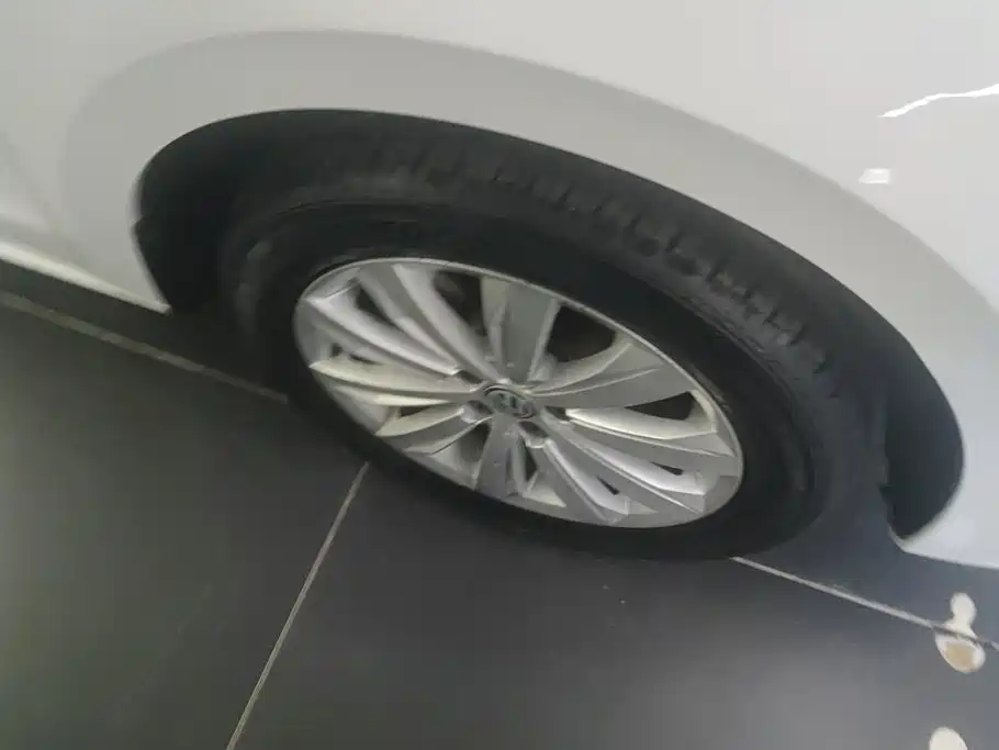 Volkswagen Bora — миниатюра 6