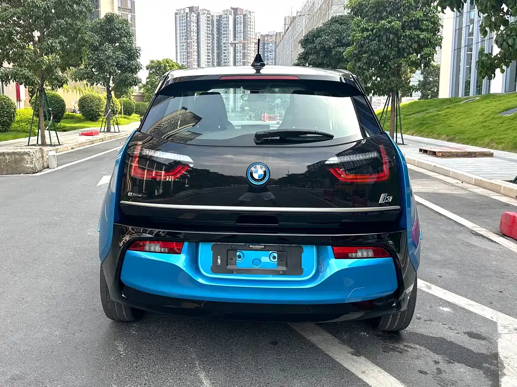 BMW i3 (Import) — миниатюра 14
