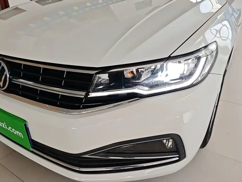Volkswagen Bora — миниатюра 24