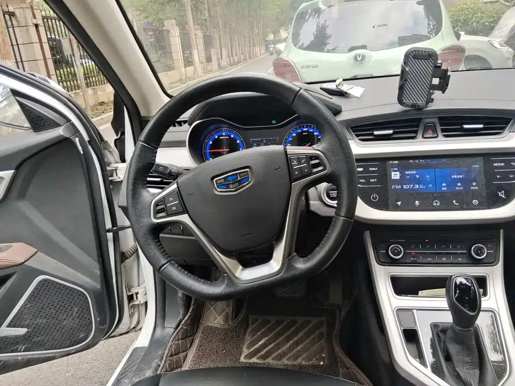 Geely Vision — миниатюра 3
