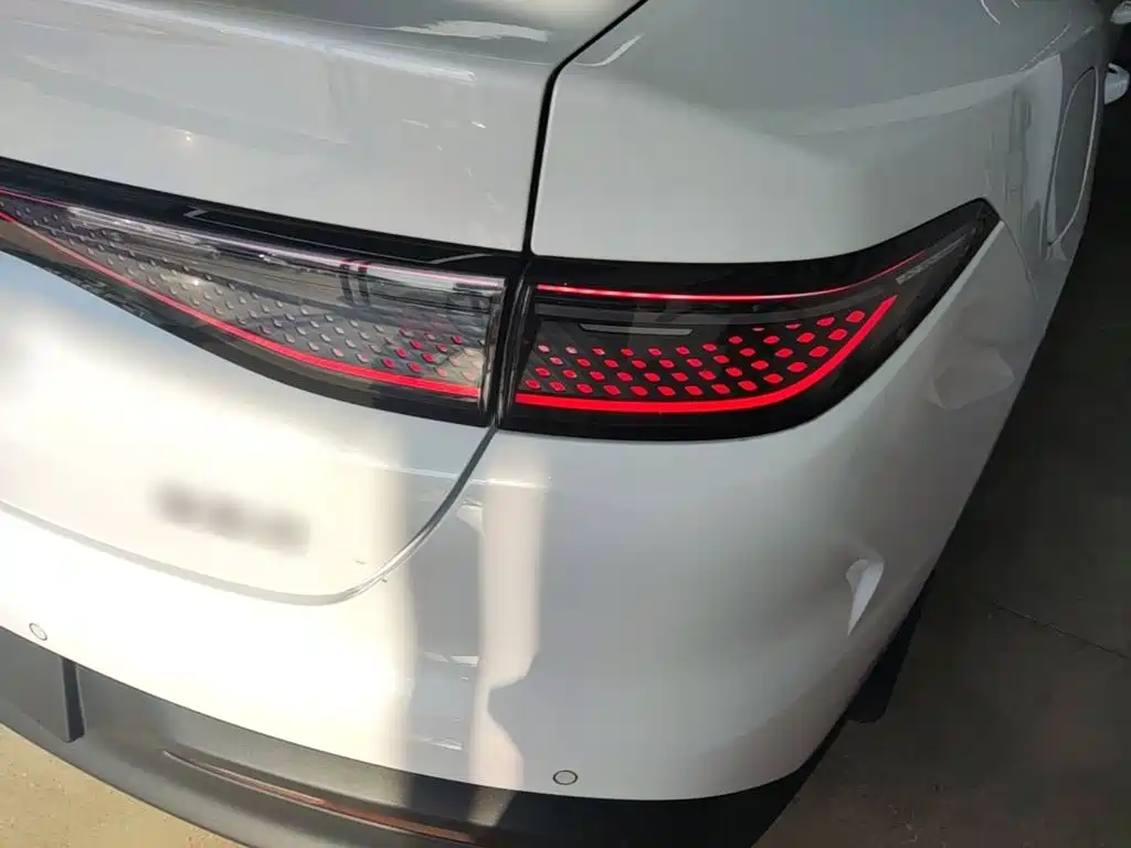 BYD Seal 05 DM-i — миниатюра 8